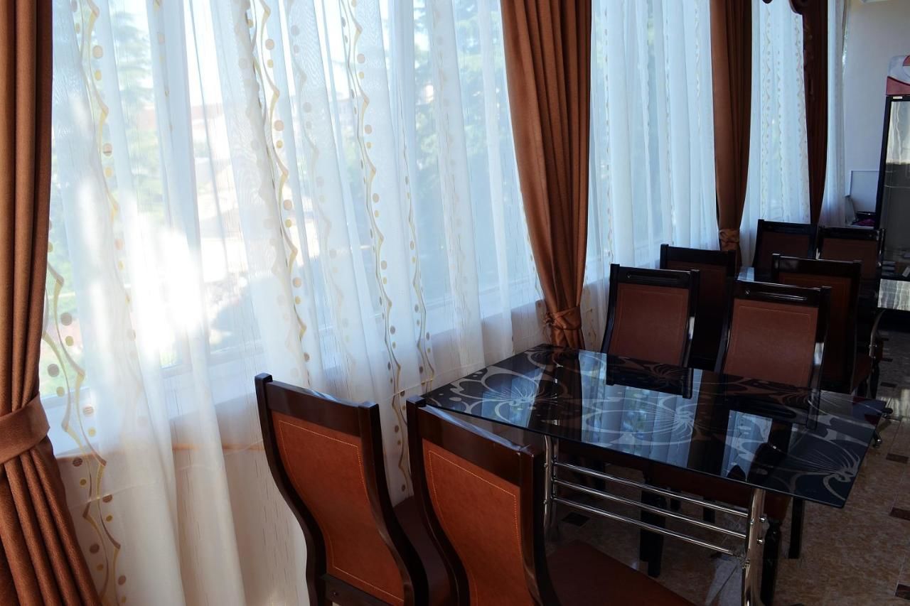 Отель Hotel Imperator Palace Кутаиси-9